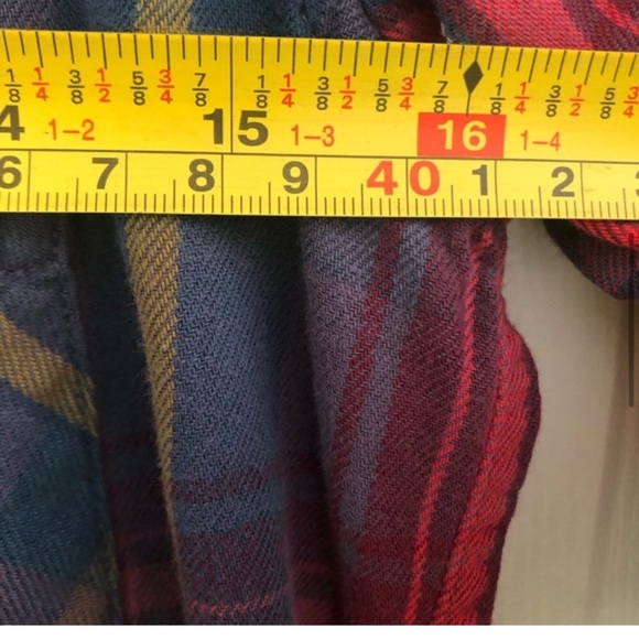 Aritzia TNA Plaid Flannel Boyfriend Fit Size Small - Picture 5 of 9
